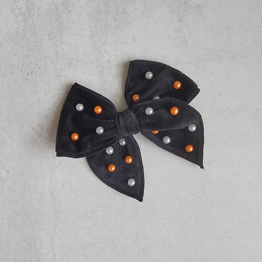 Halloween Pearl Fable Bow