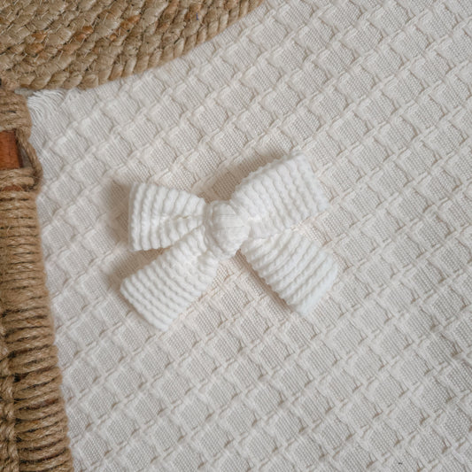 White Pinwheel Bow